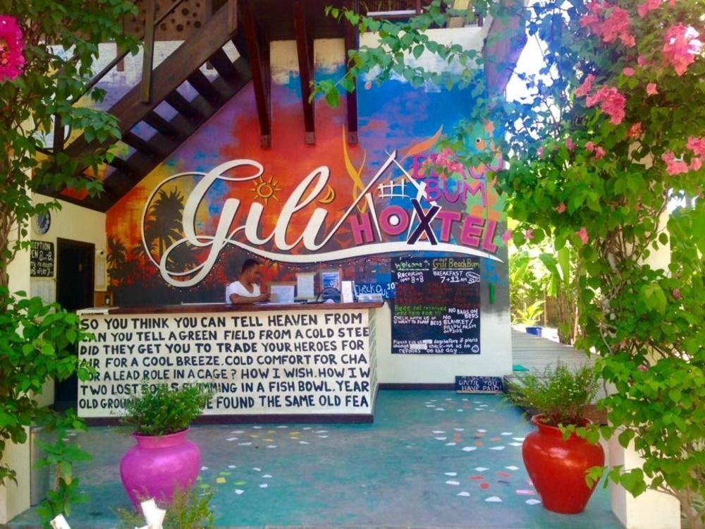 Gili Beach Bum Hotel Гілі-Траванган Екстер'єр фото